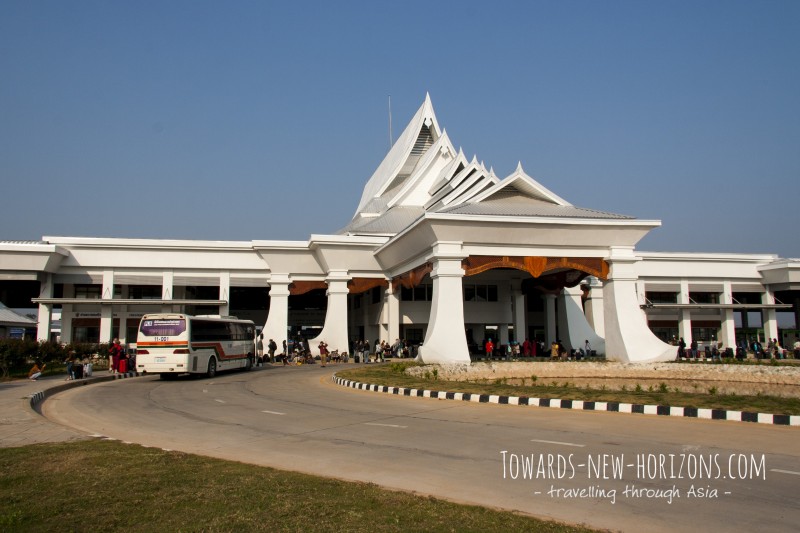 The completely supersized border building on Thai side. You have to cross by bus, fixed price only 20 Baht.